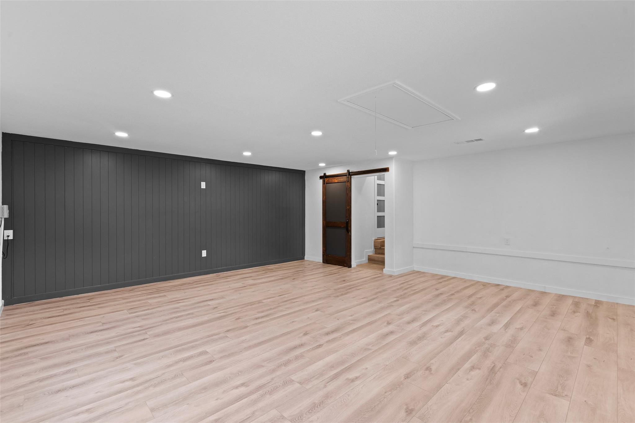 14913 Longbranch DR