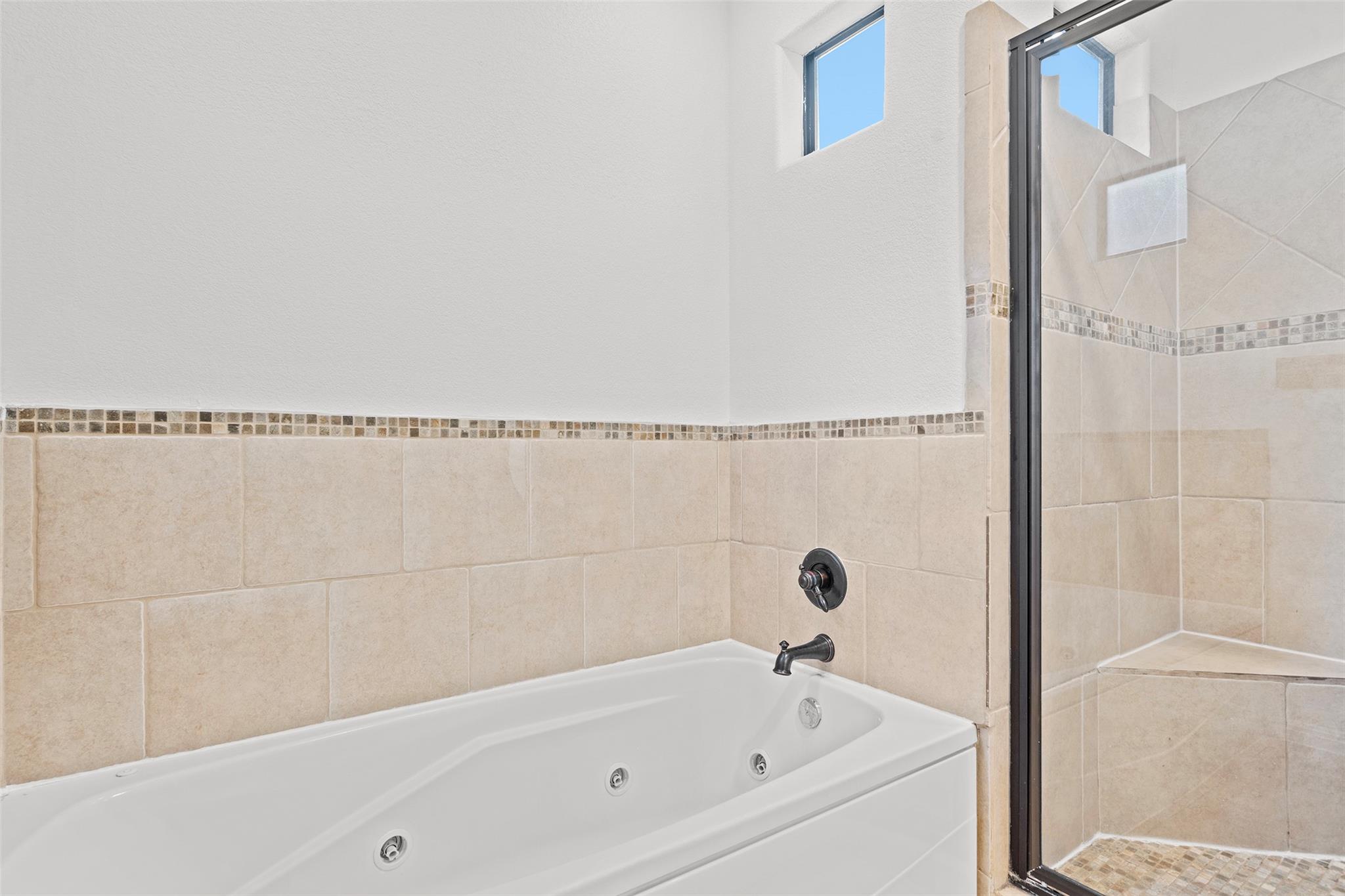 14913 Longbranch DR