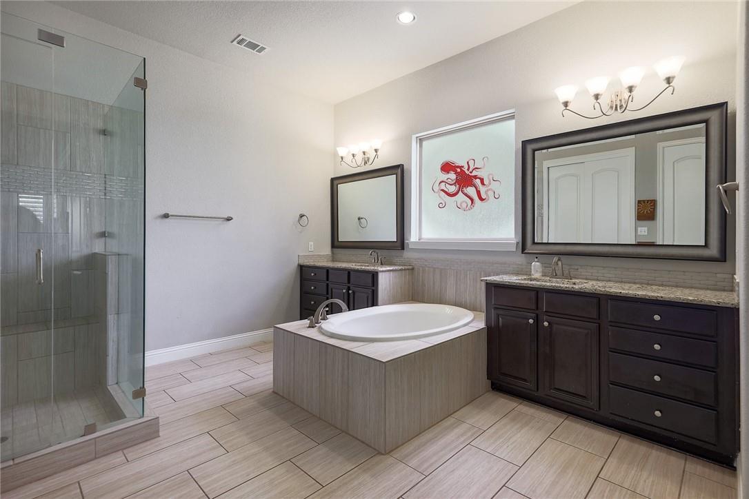 304 Duffy LN