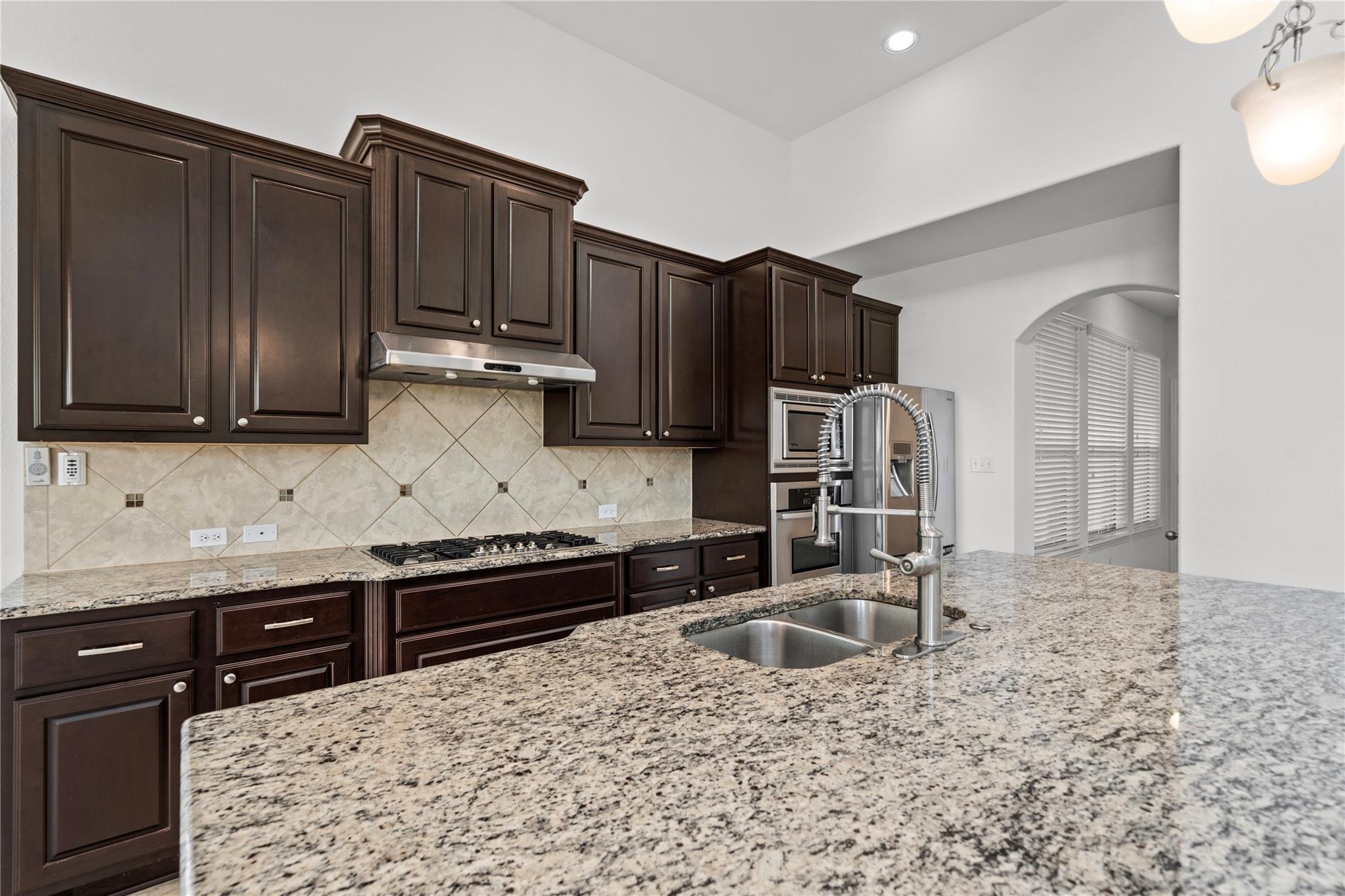 13116 Bismark DR