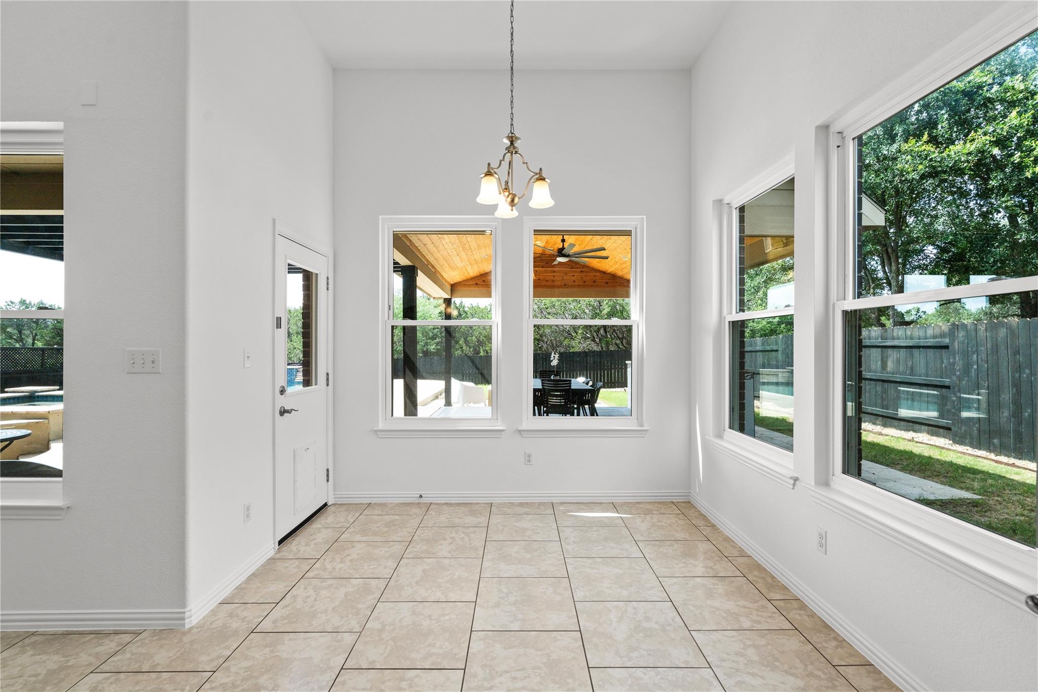 13116 Bismark DR