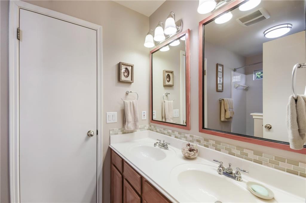 1252 Lacey Oak LOOP