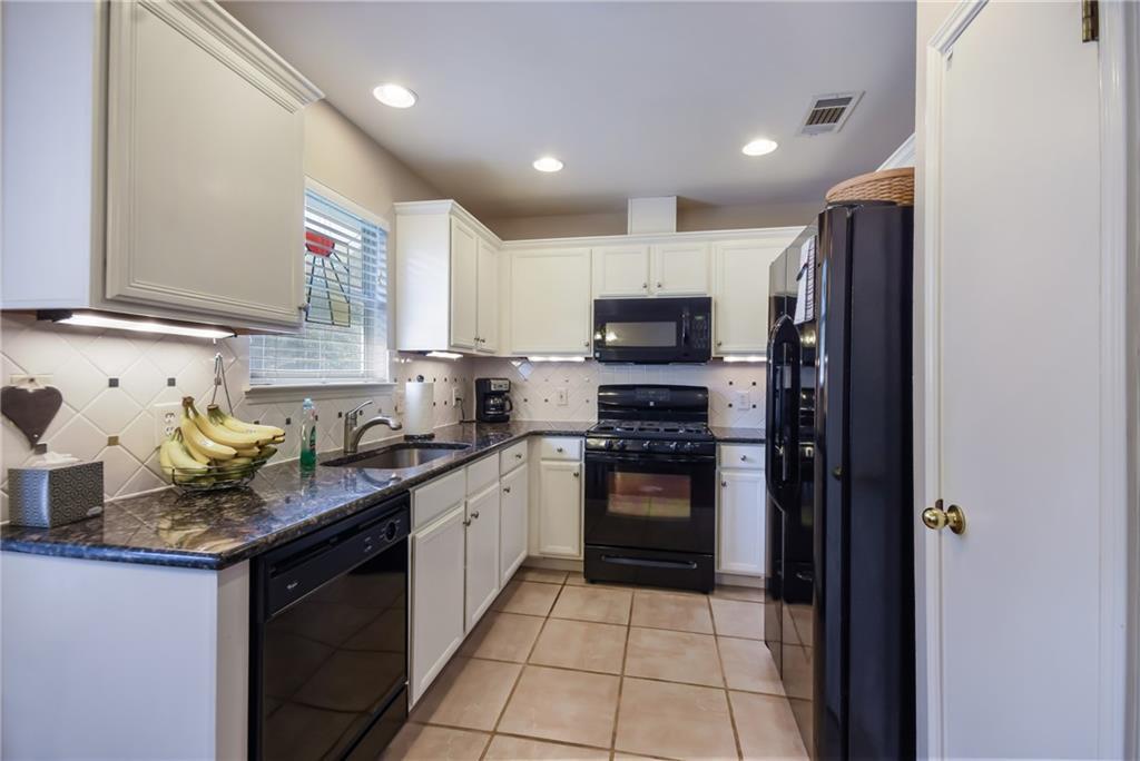 1252 Lacey Oak LOOP