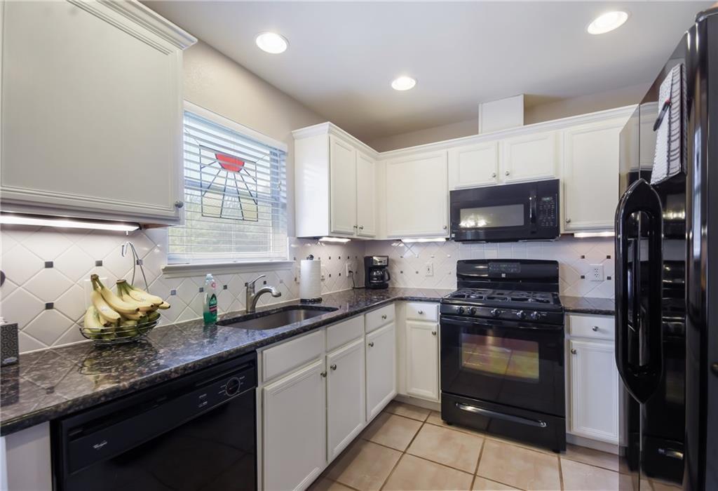 1252 Lacey Oak LOOP