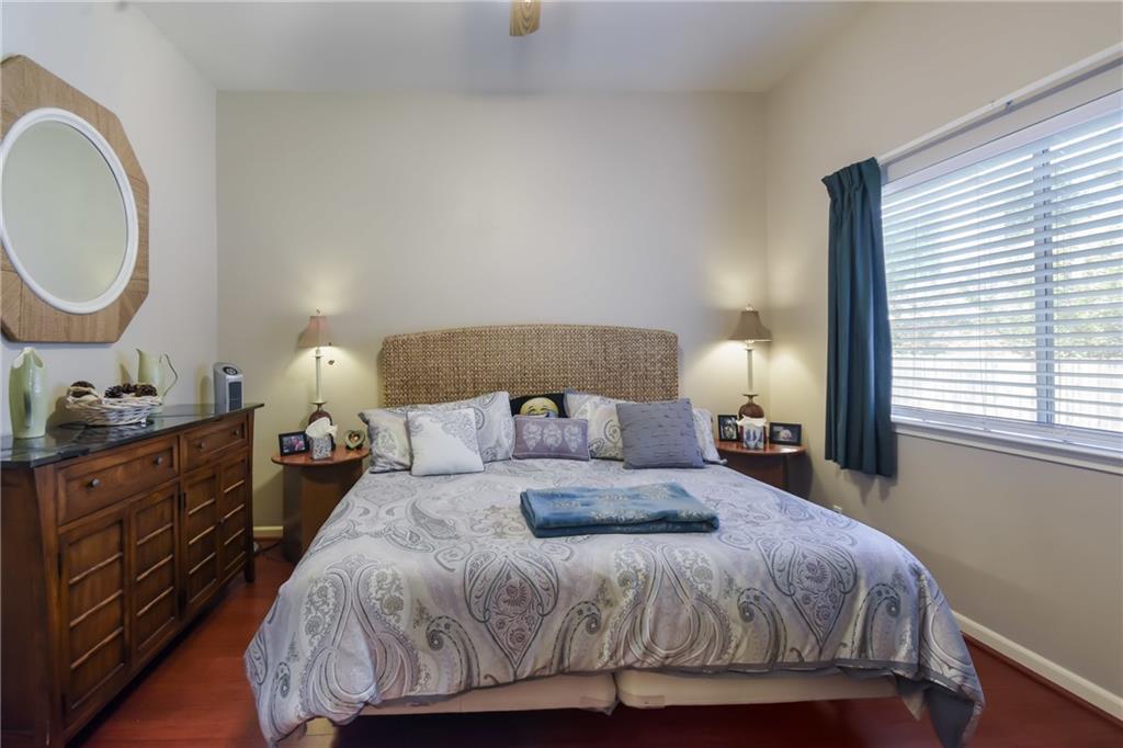 1252 Lacey Oak LOOP