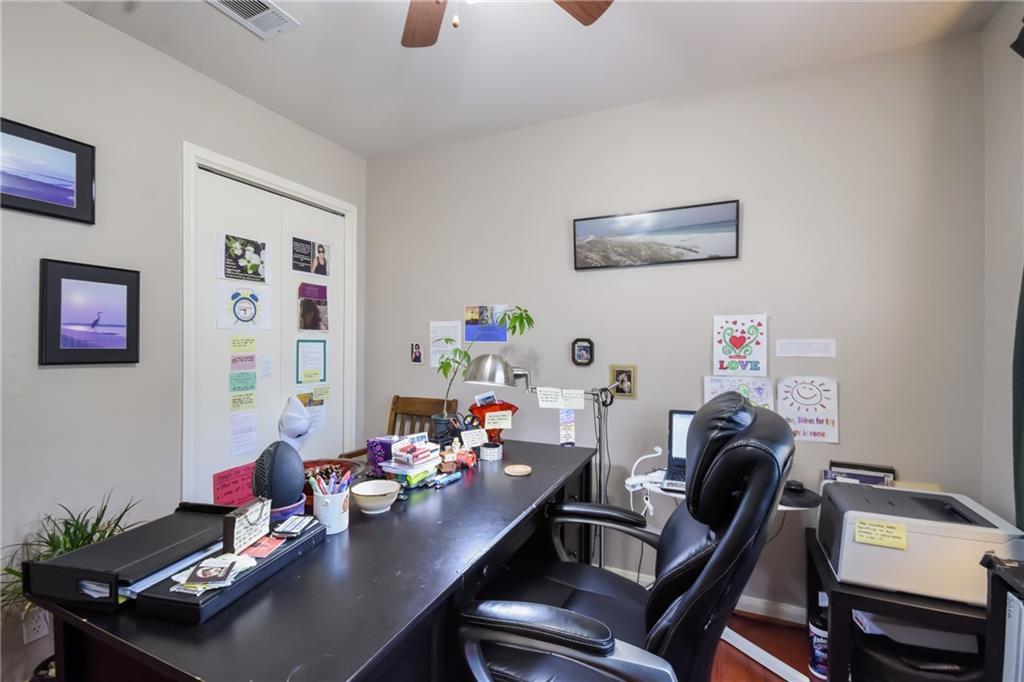 1252 Lacey Oak LOOP