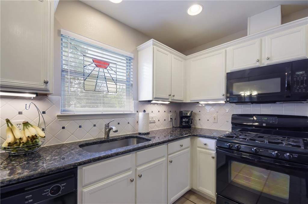 1252 Lacey Oak LOOP