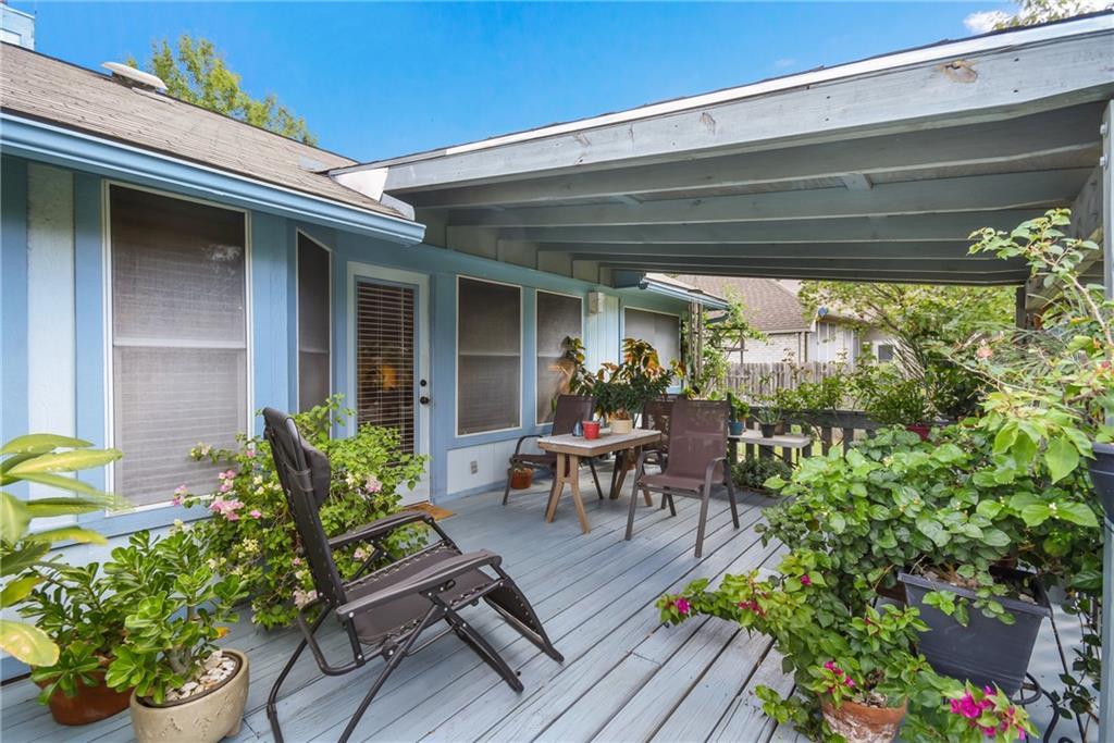 1252 Lacey Oak LOOP