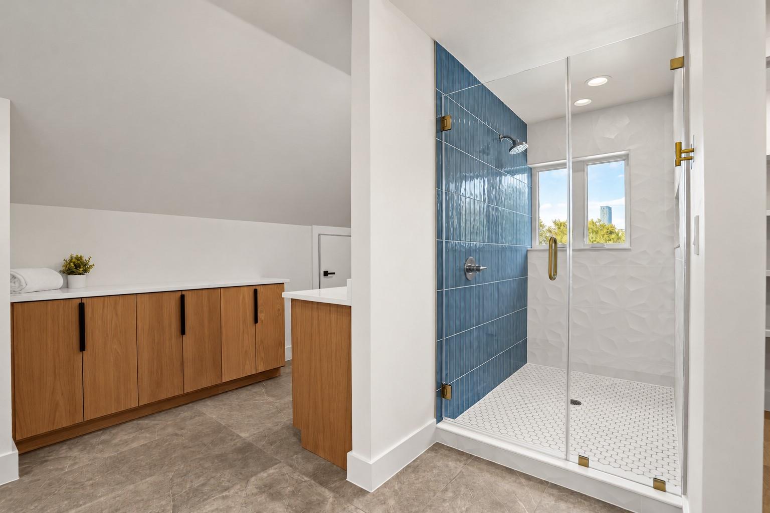 500 Terrace DR