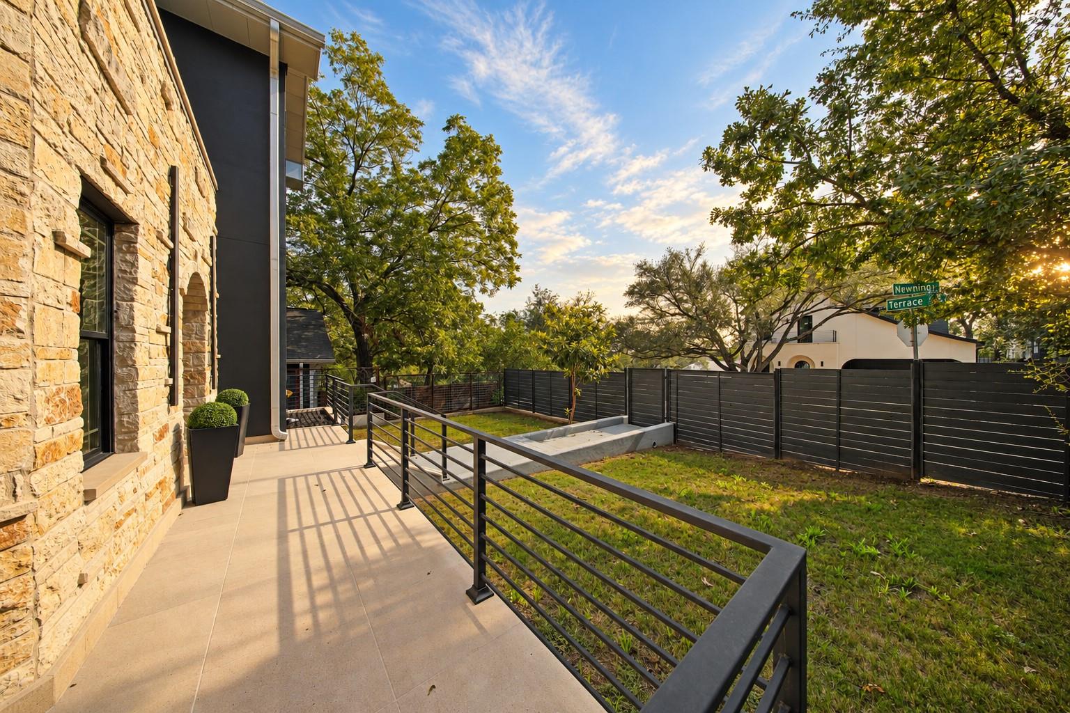 500 Terrace DR