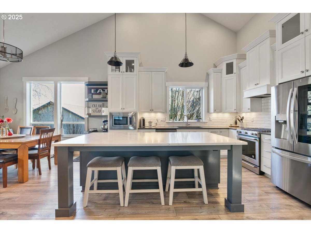 1331 OSPREY AVE SE