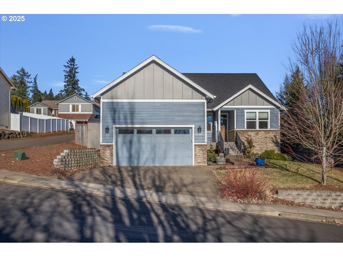 1331 OSPREY AVE SE