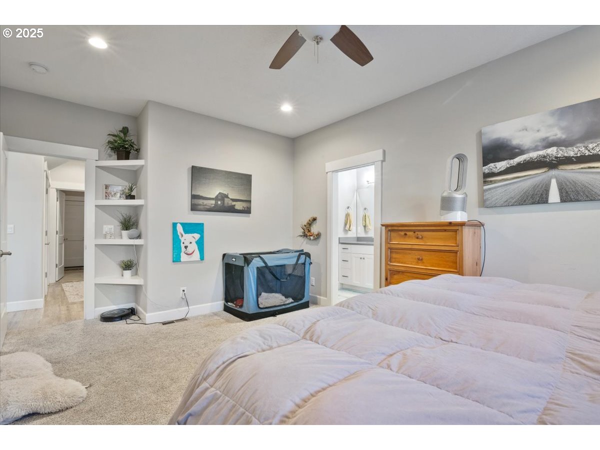 1331 OSPREY AVE SE