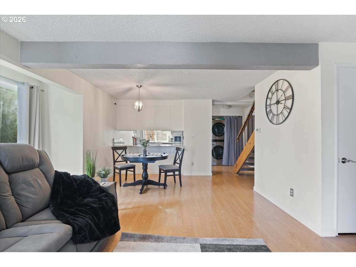 1450 SW BRIDLEWOOD DR 1