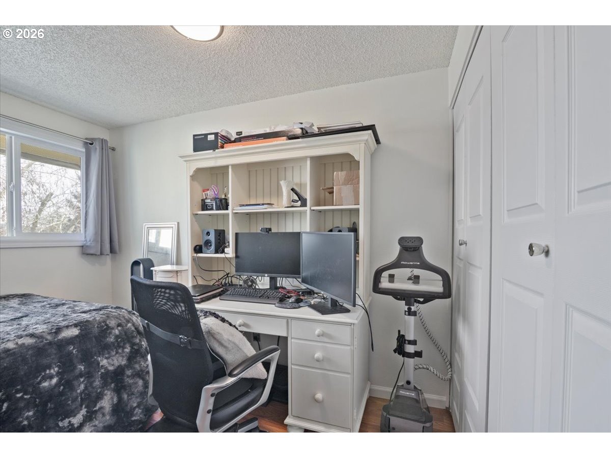 1450 SW BRIDLEWOOD DR 1