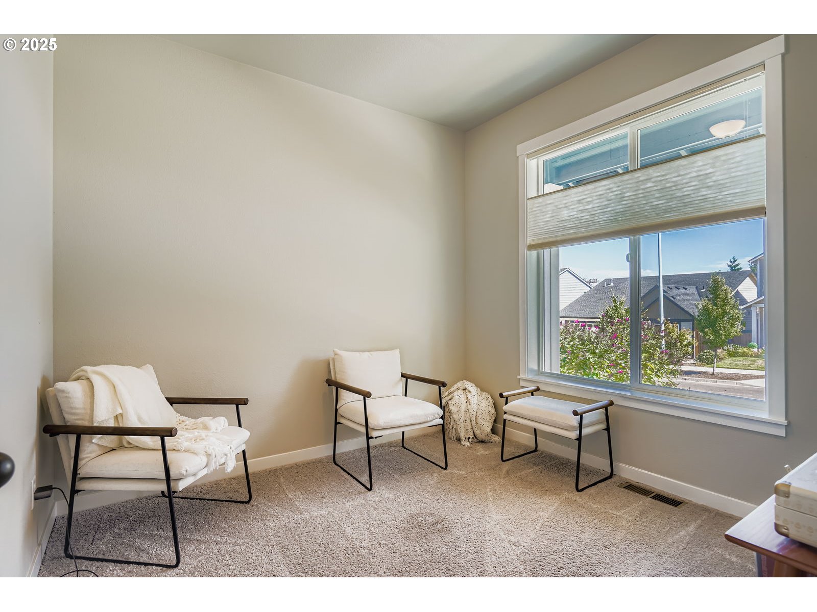 5585 MOUNTAIN QUAIL DR
