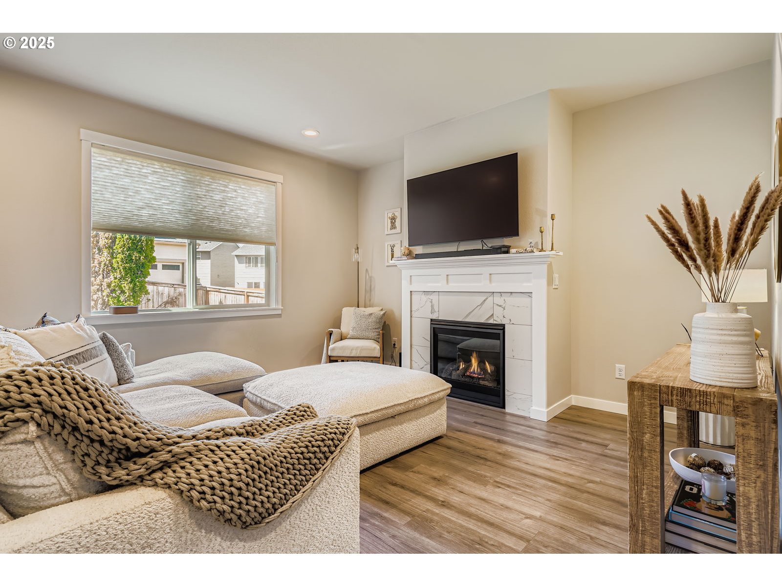 5585 MOUNTAIN QUAIL DR