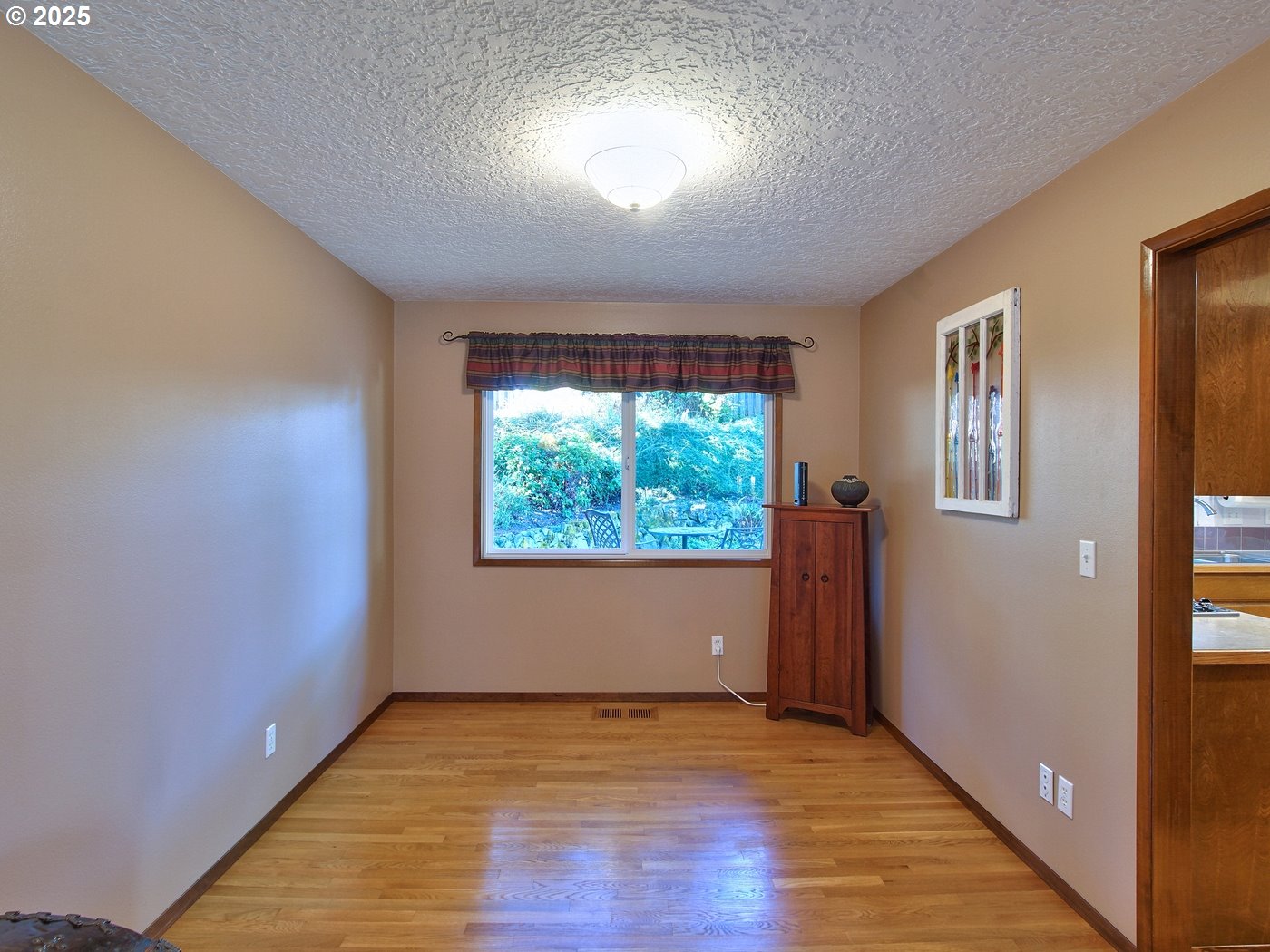4640 NW KAHNEETA DR