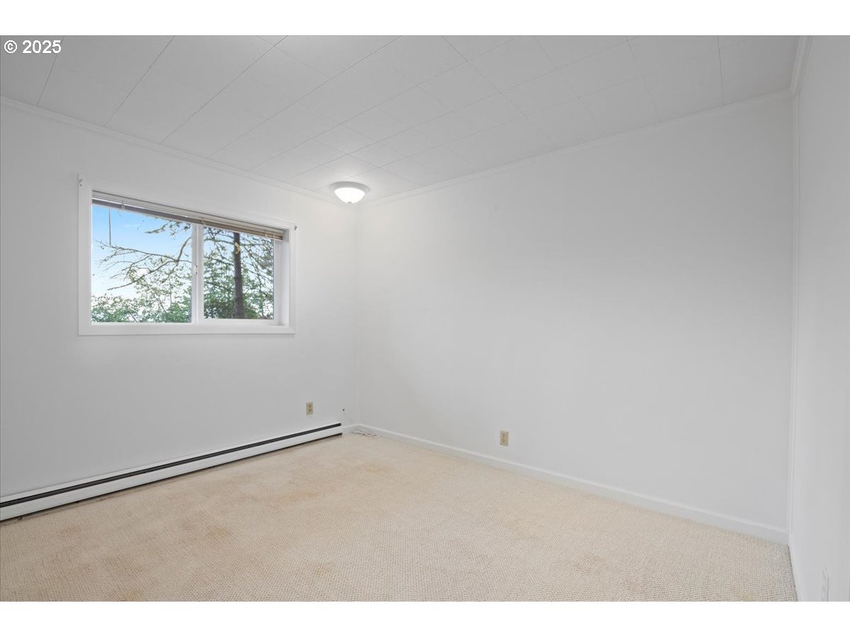 2369 EMERALD DR