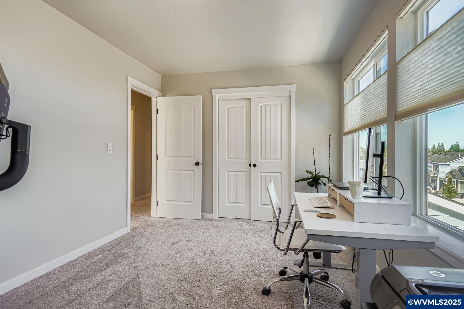 5585 Mountain Quail Dr