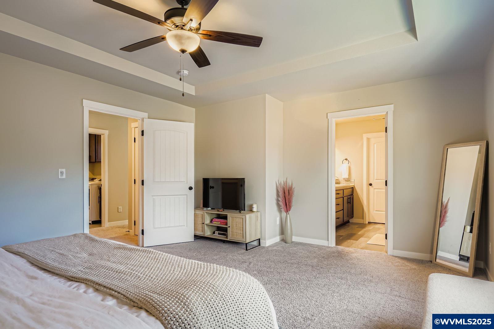 5585 Mountain Quail Dr