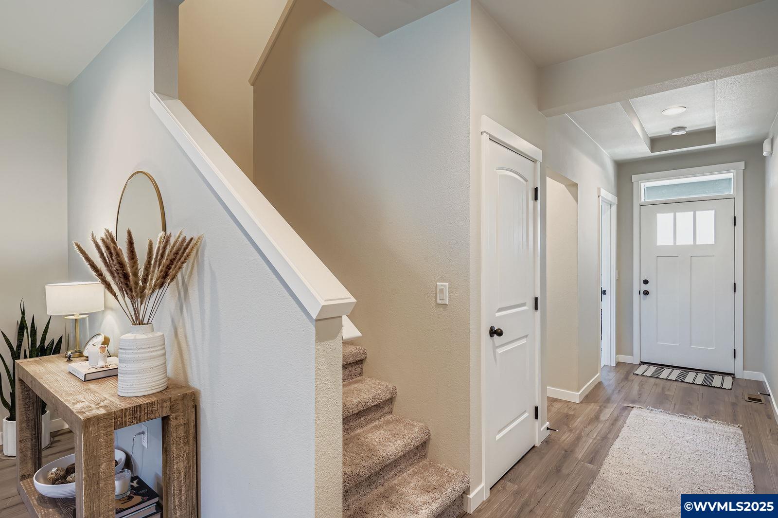 5585 Mountain Quail Dr