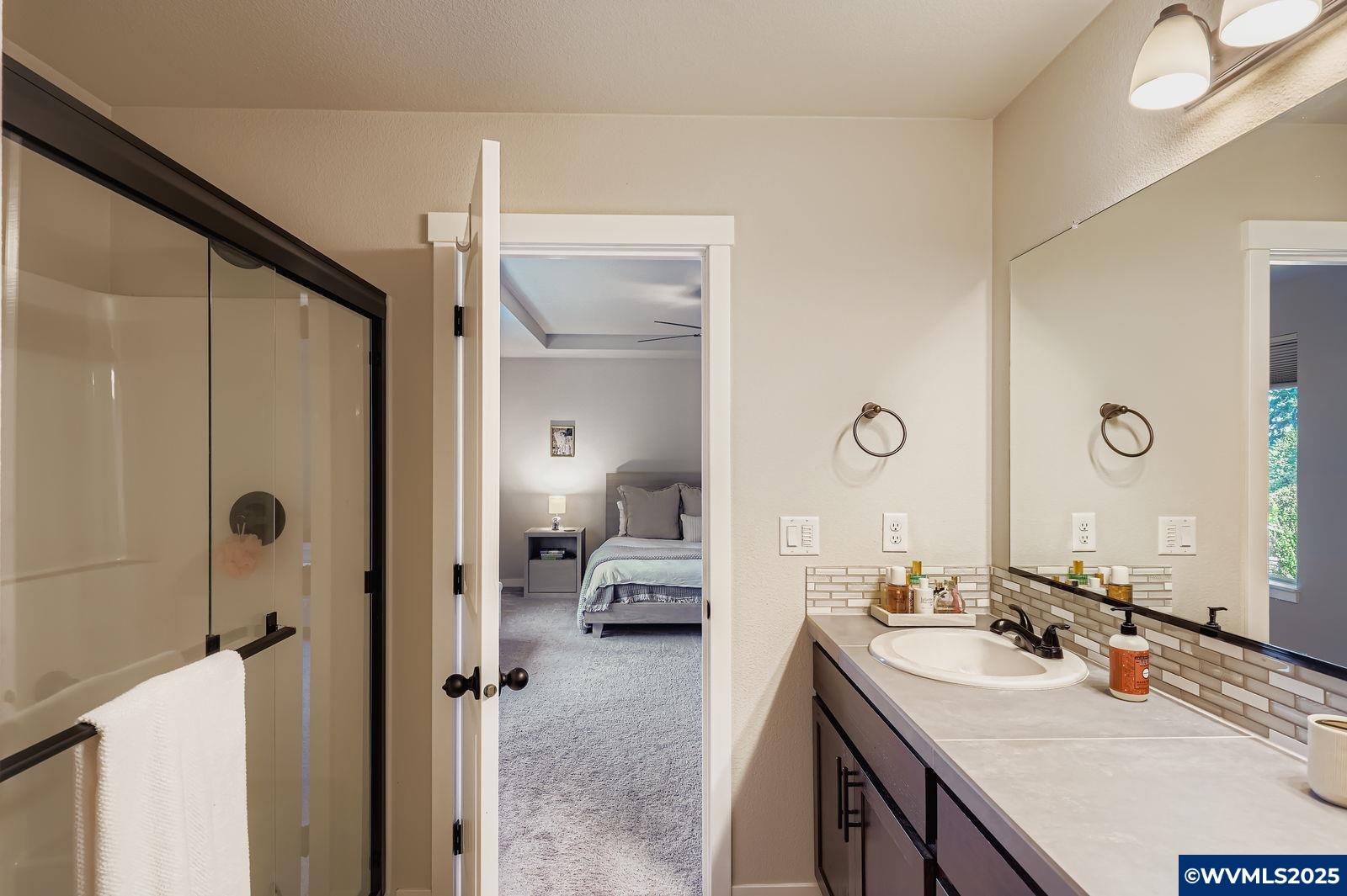 5585 Mountain Quail Dr