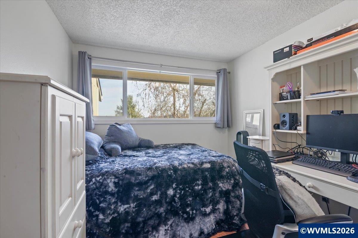 1450 SW Bridlewood (#1) Dr