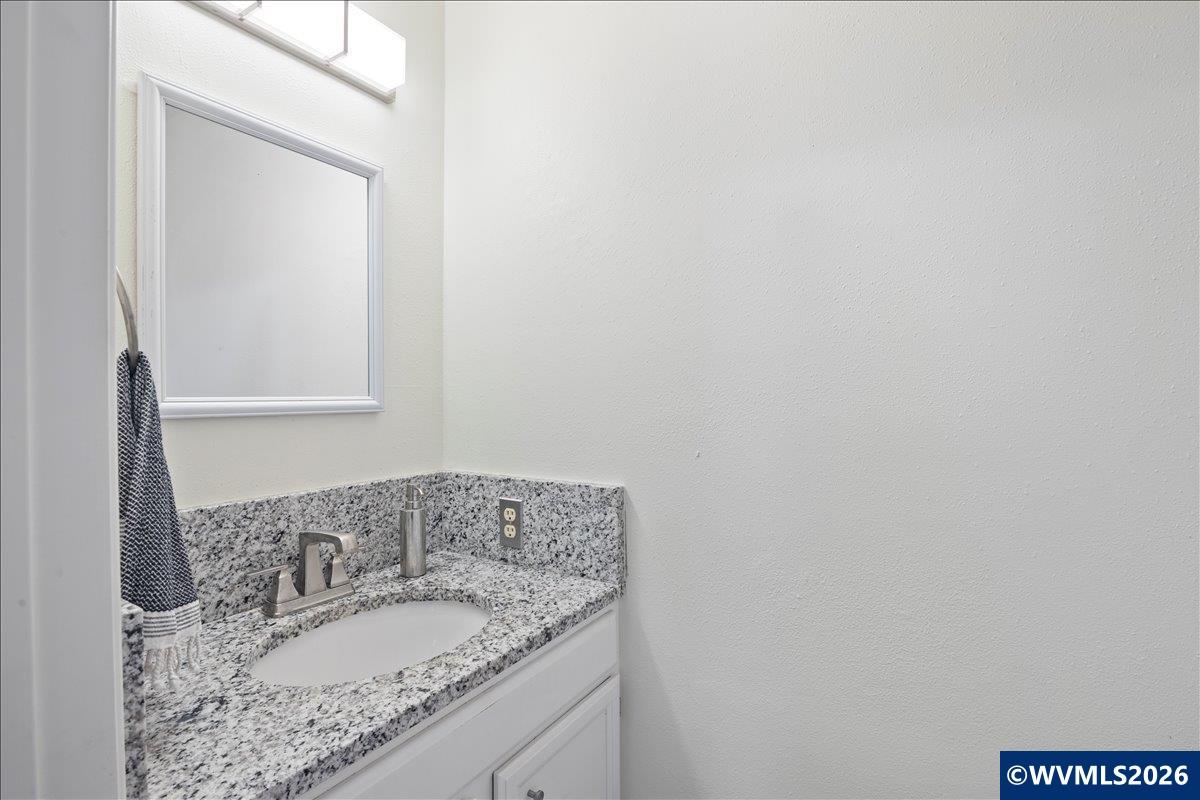 1450 SW Bridlewood (#1) Dr