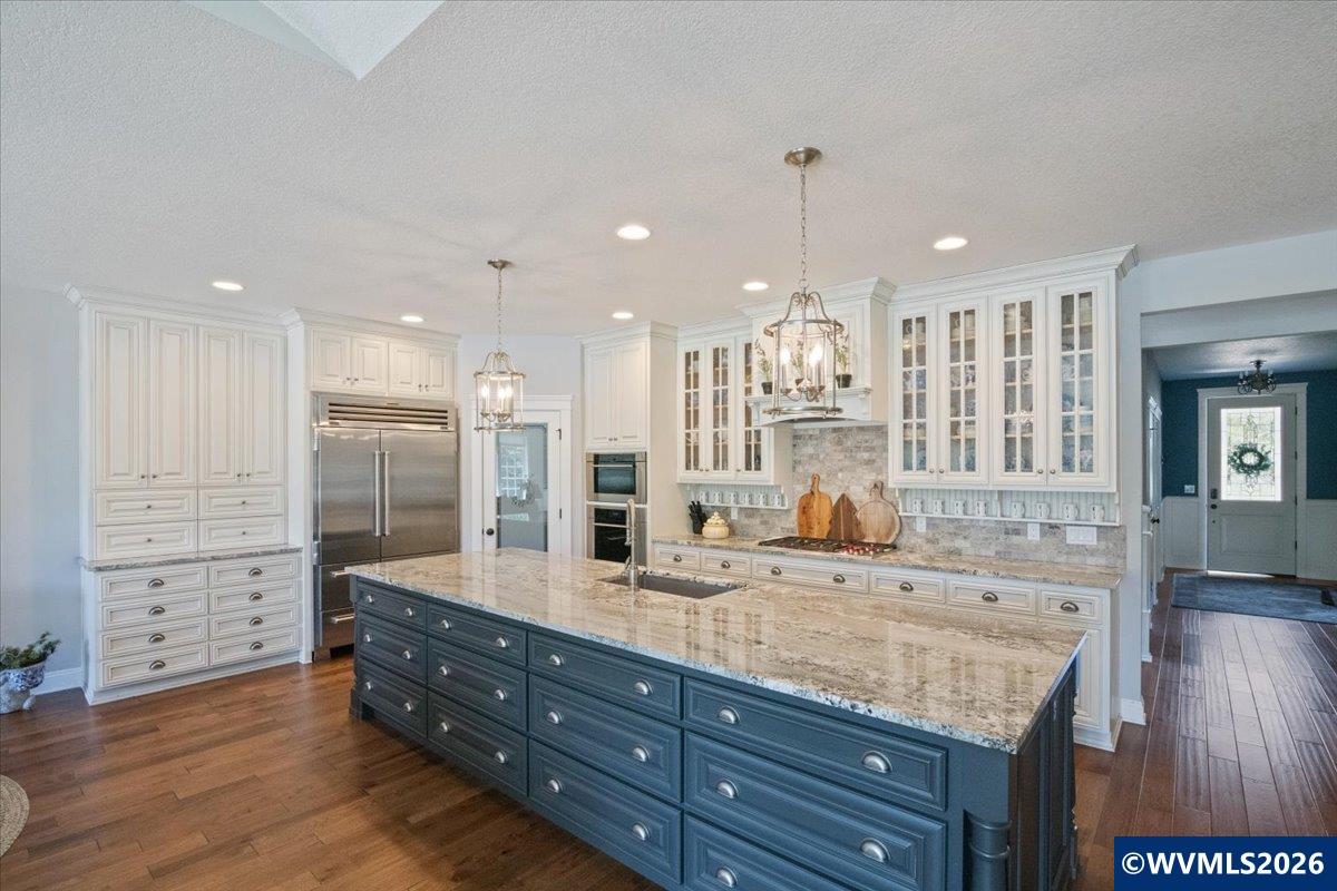 4398 Croisan Ridge Wy