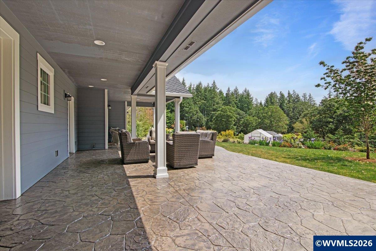 4398 Croisan Ridge Wy