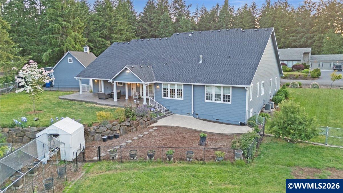 4398 Croisan Ridge Wy