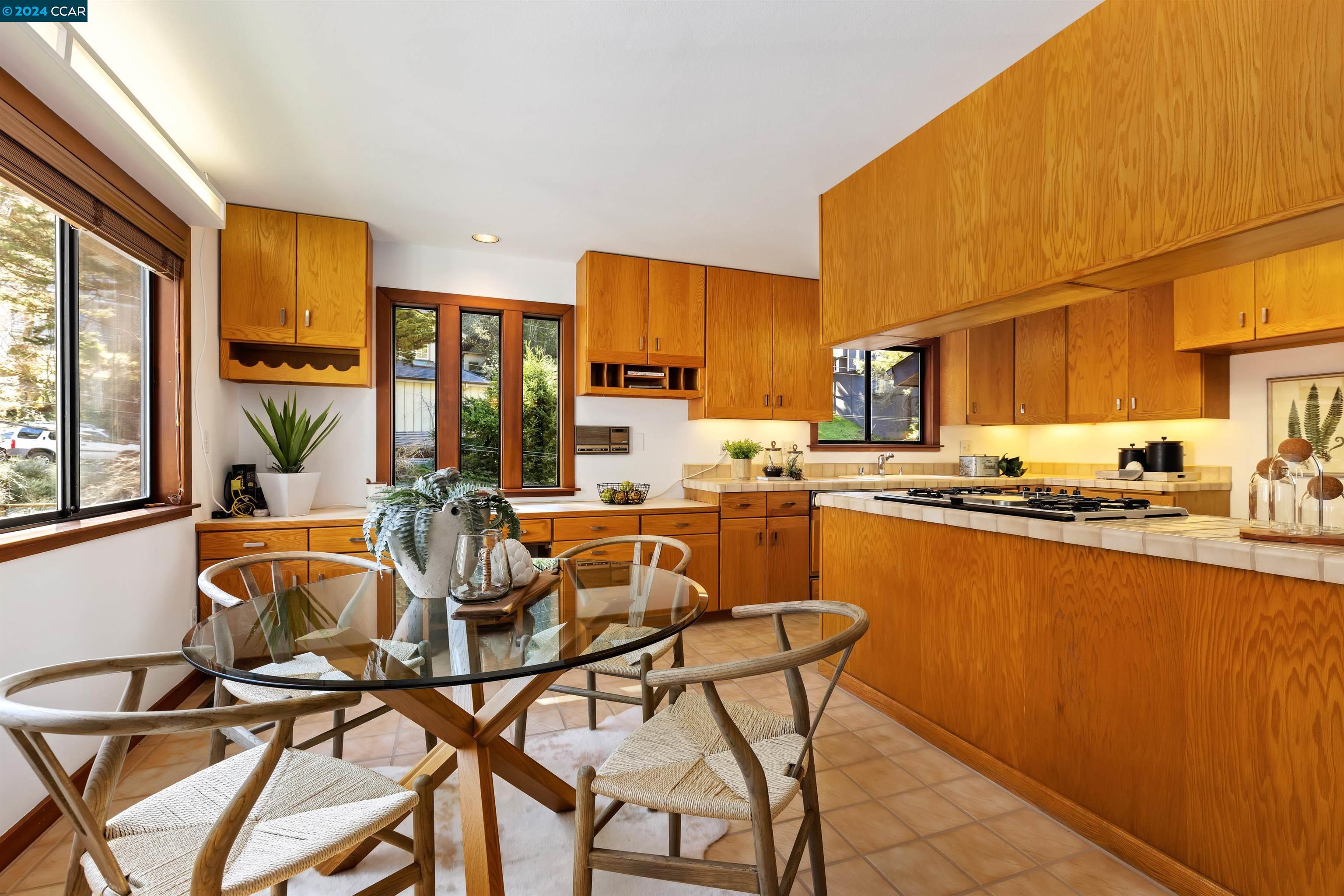 6839 Shepherd Canyon Rd