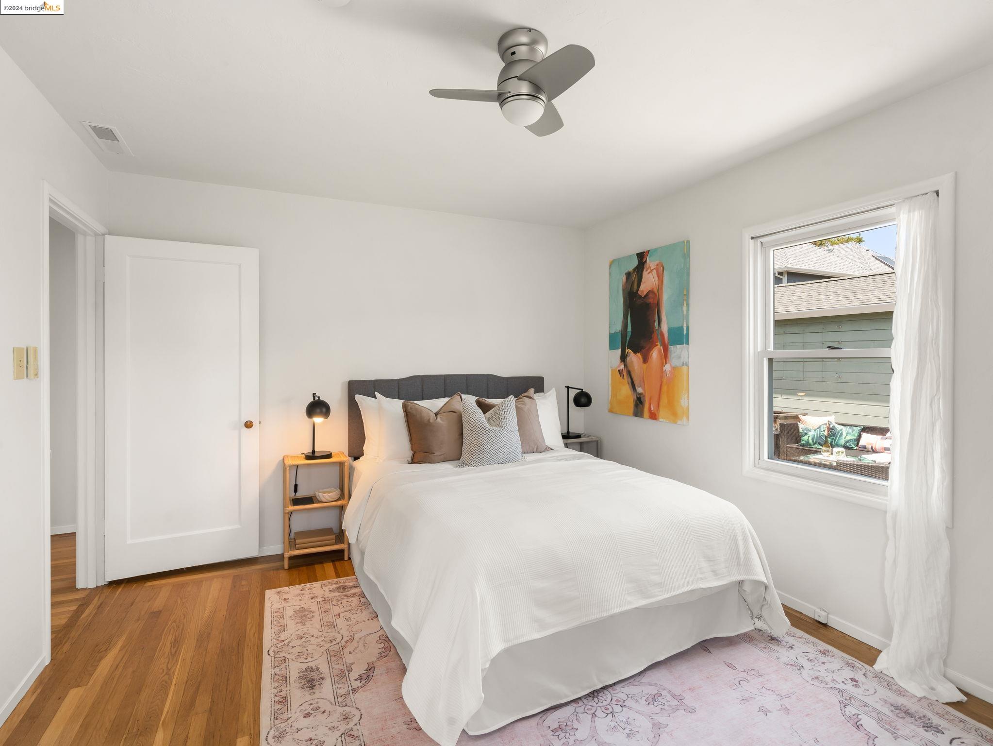 1602 Elm St