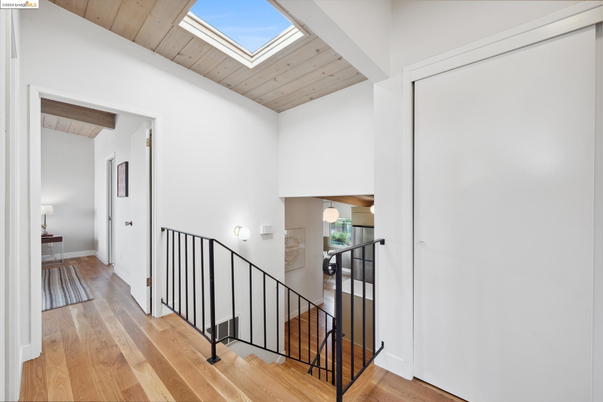 44 Beverly Rd