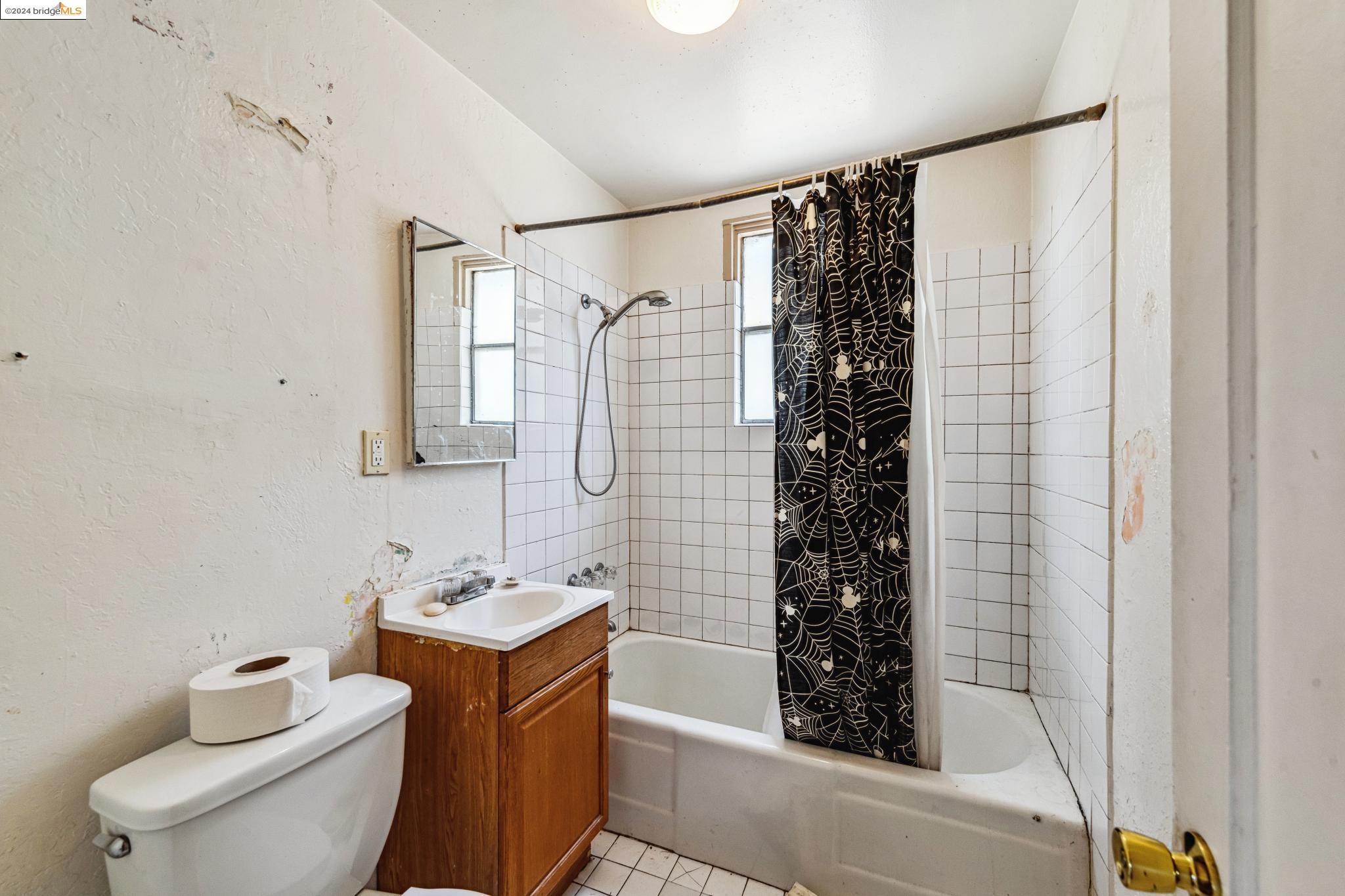 1431 Colin St