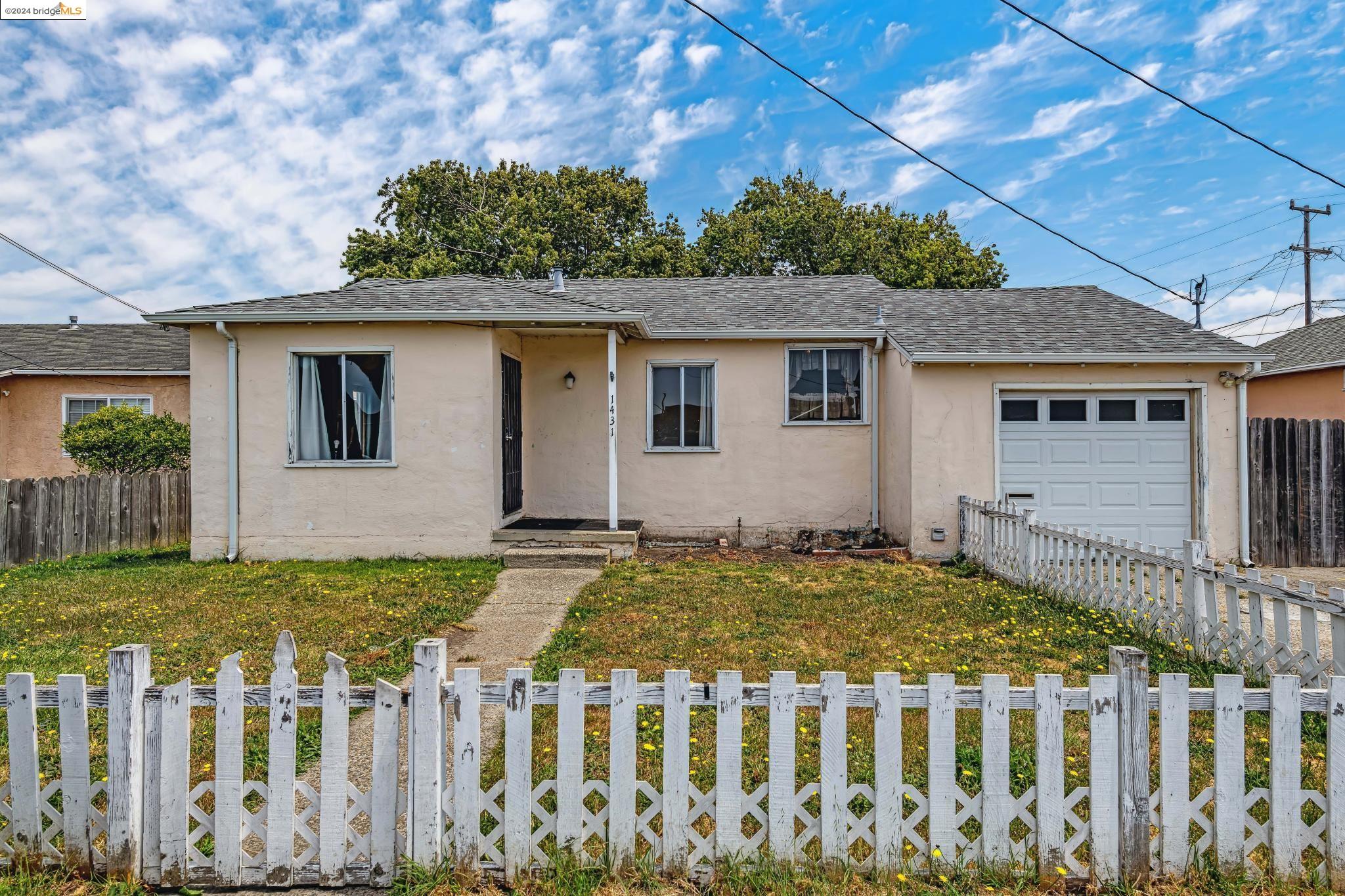 1431 Colin St