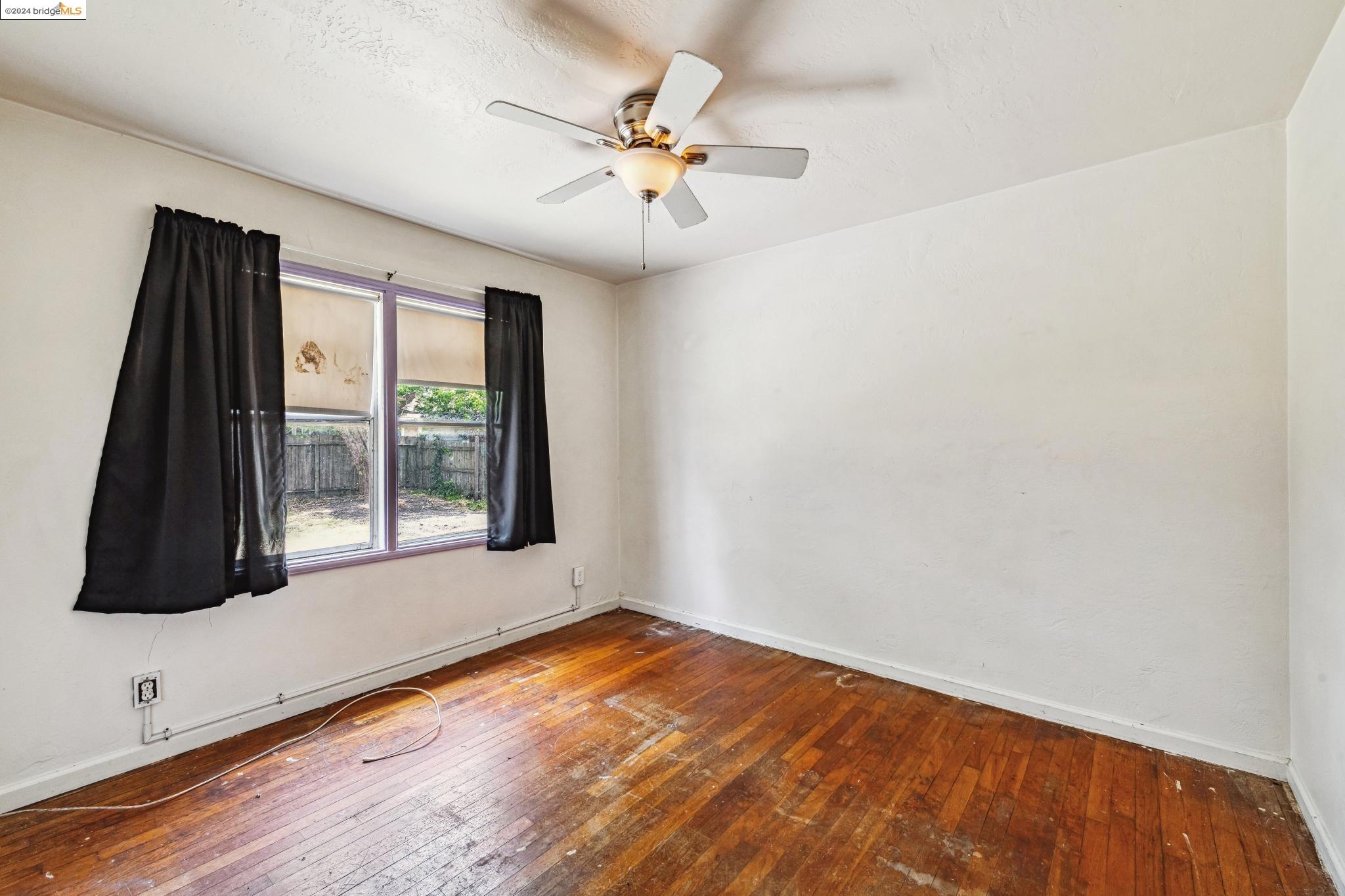 1431 Colin St