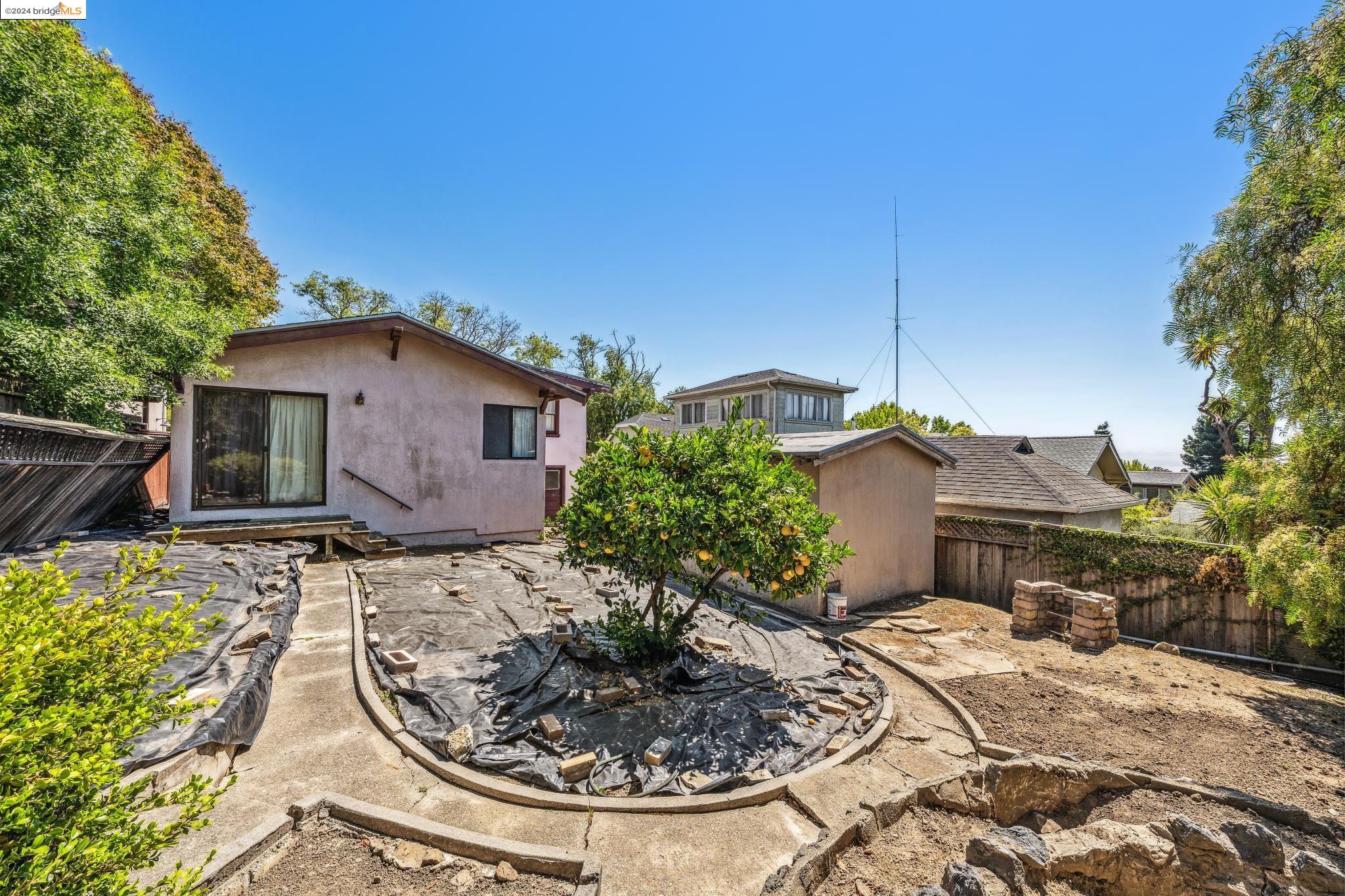 1721 Madera St