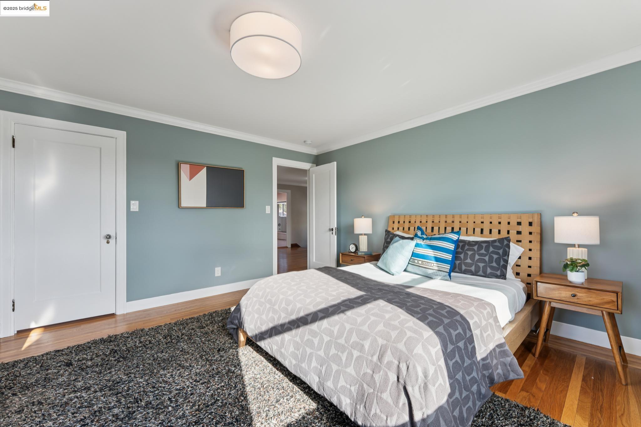 5808 Fleming Ave