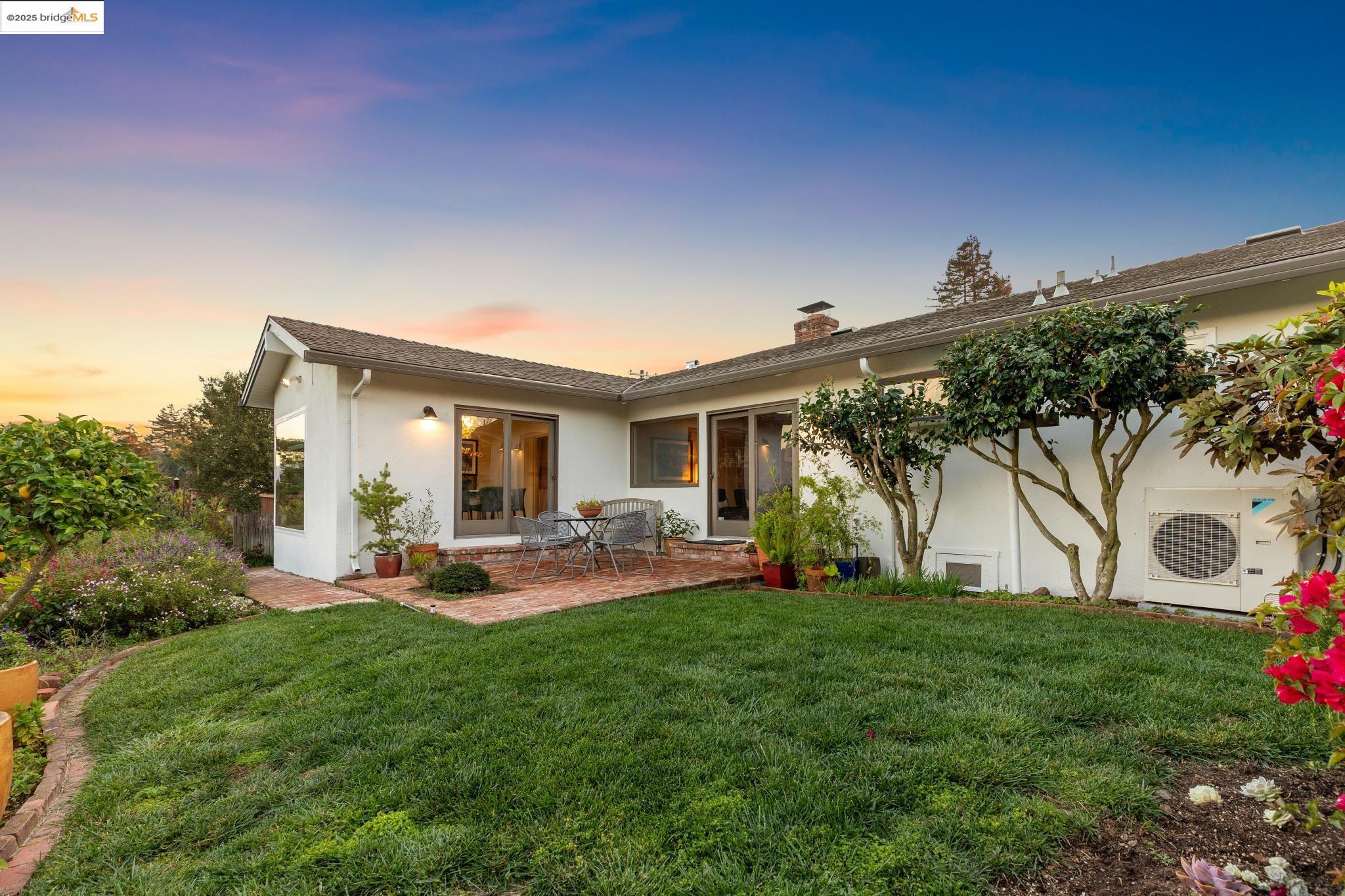 820 Kensington Rd, El Cerrito