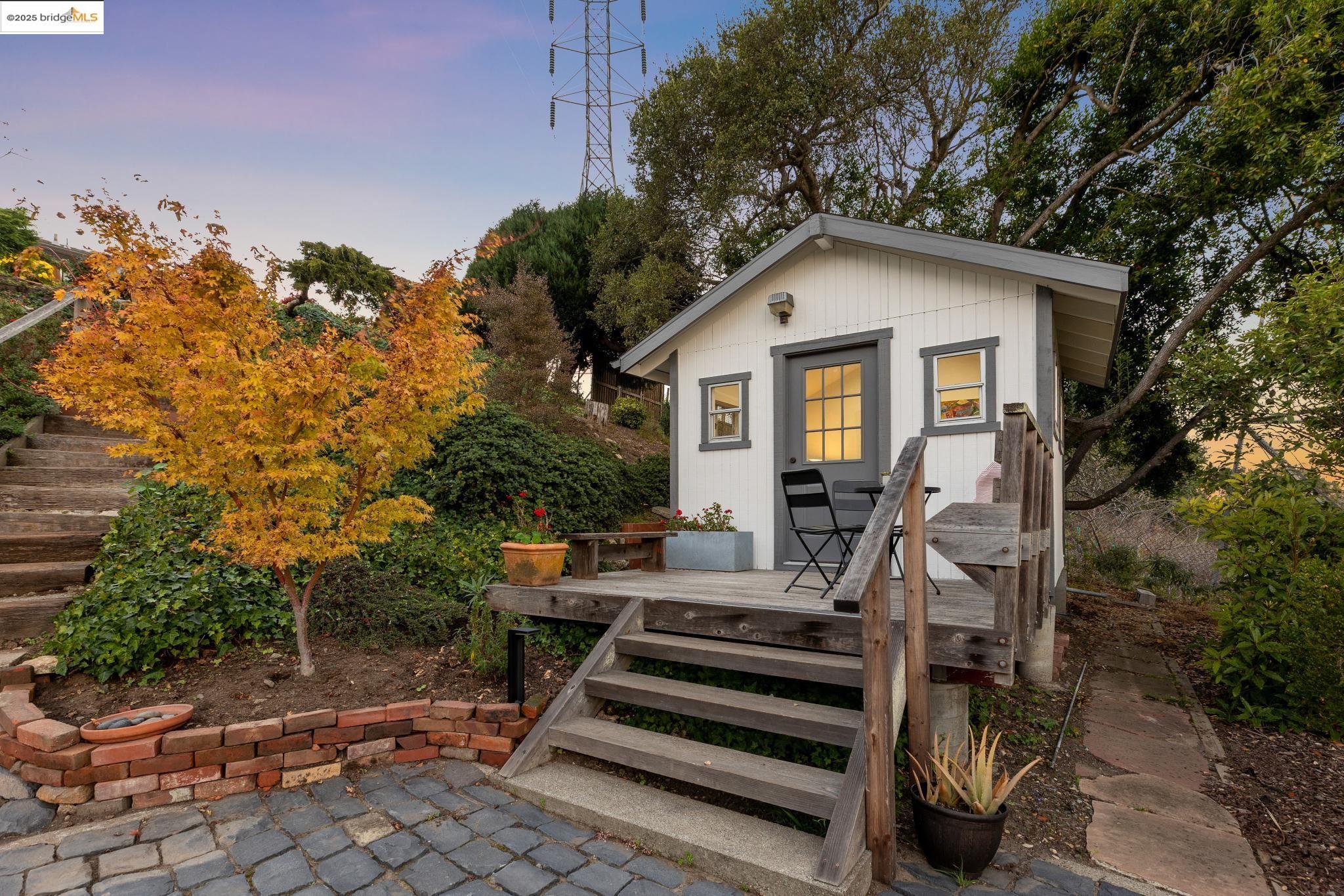 820 Kensington Rd, El Cerrito