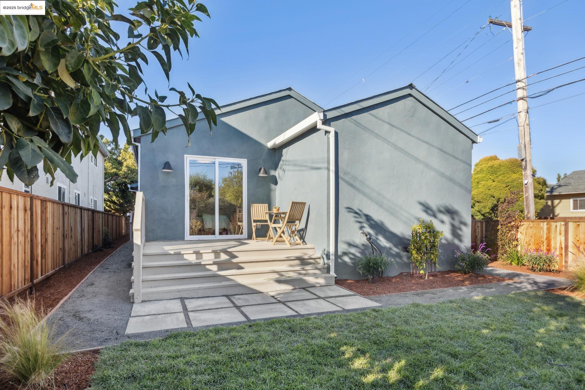 3018 Mabel St, Berkeley