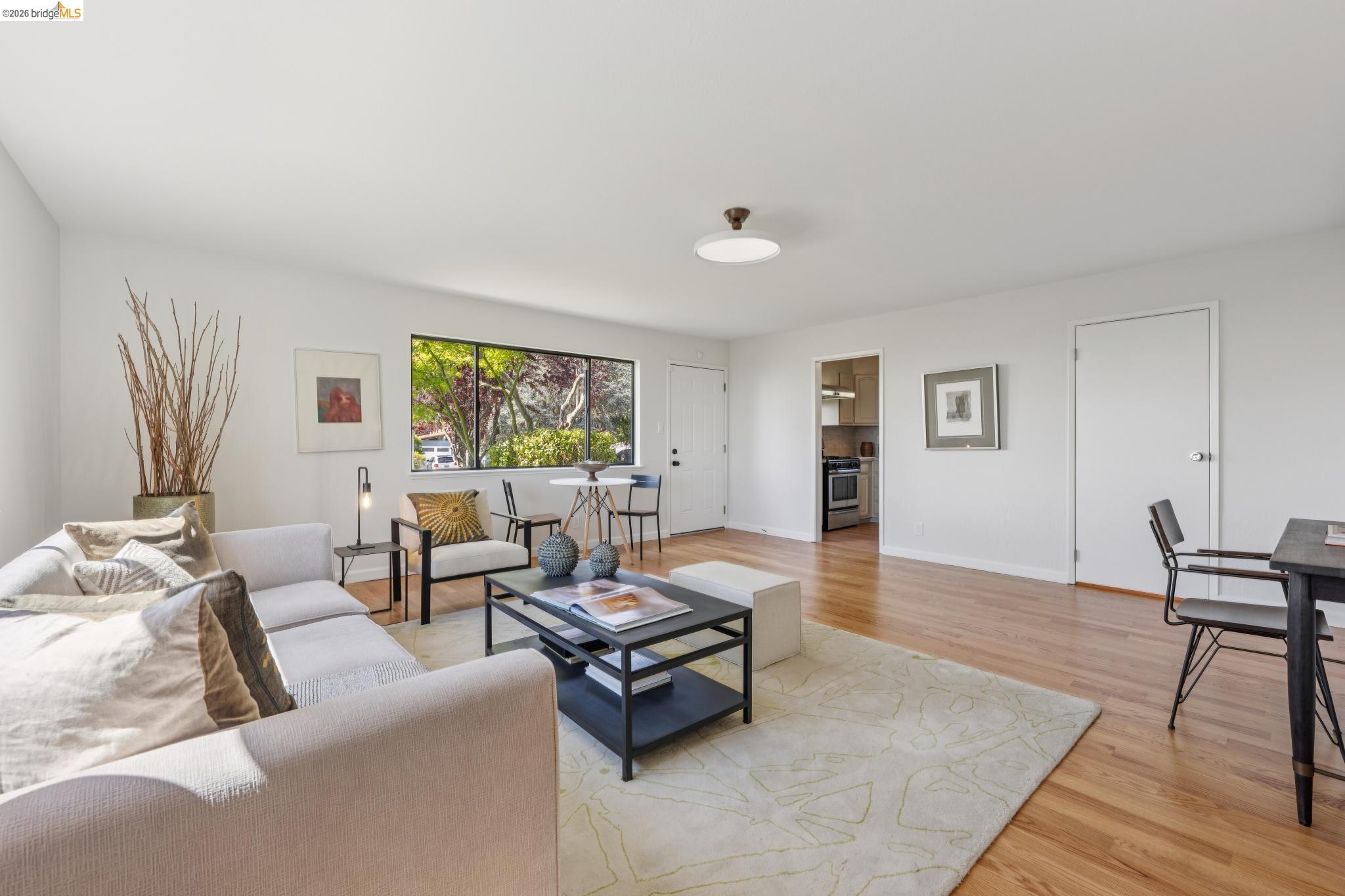 955 Galvin Dr