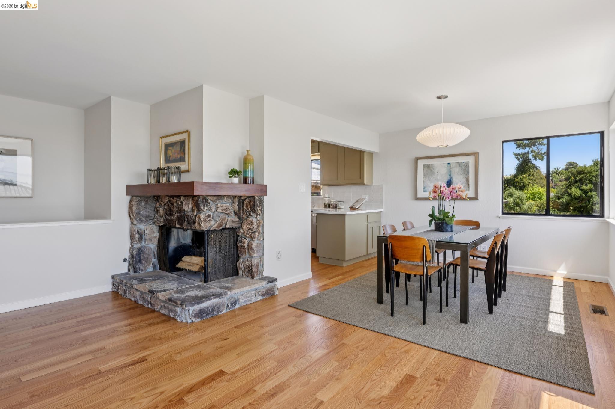 955 Galvin Dr