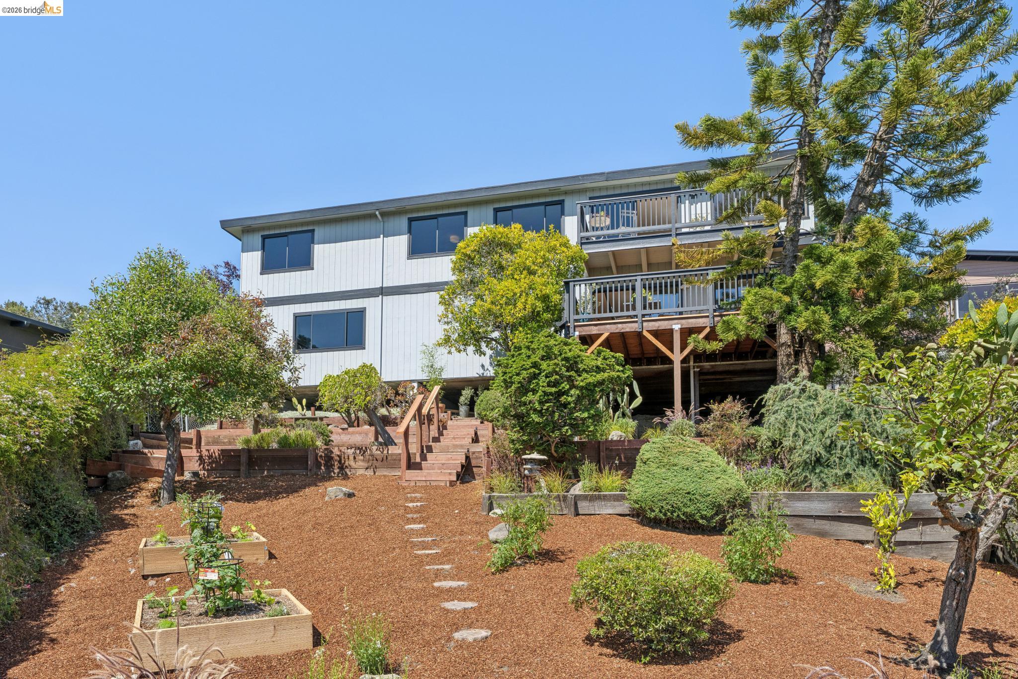 955 Galvin Dr