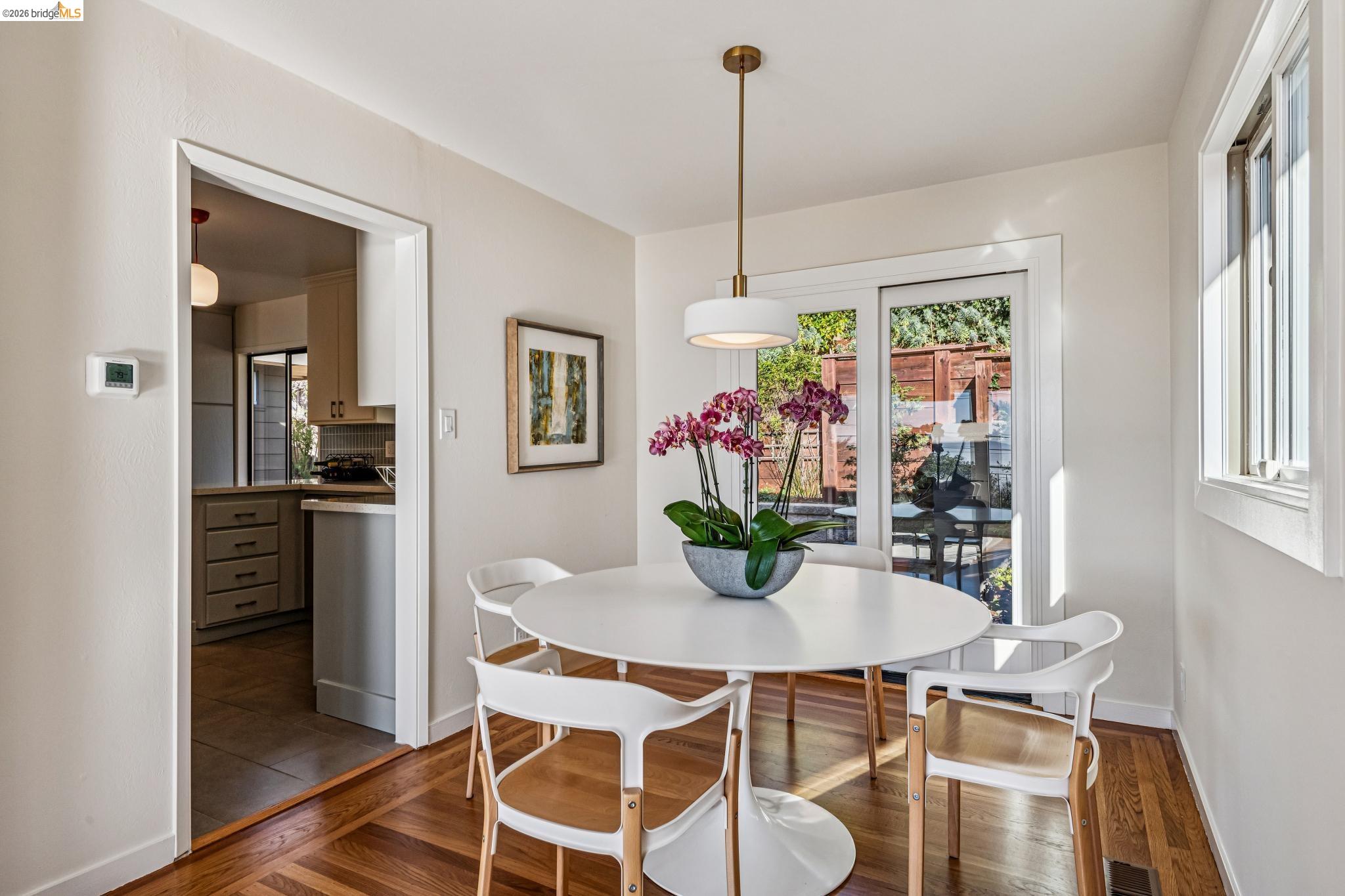 42 Cowper Ave
