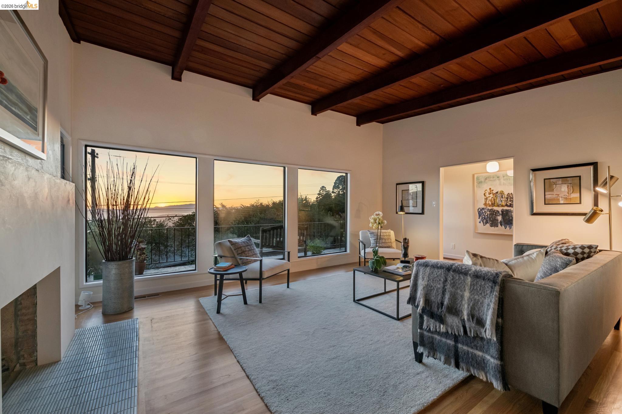 42 Cowper Ave