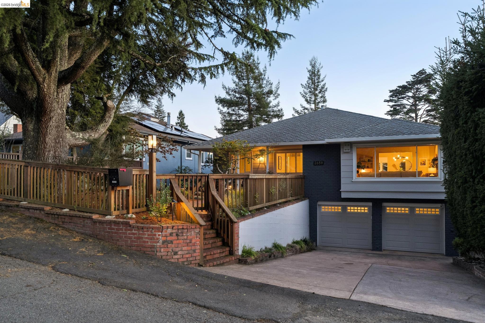 2659 Carisbrook Dr