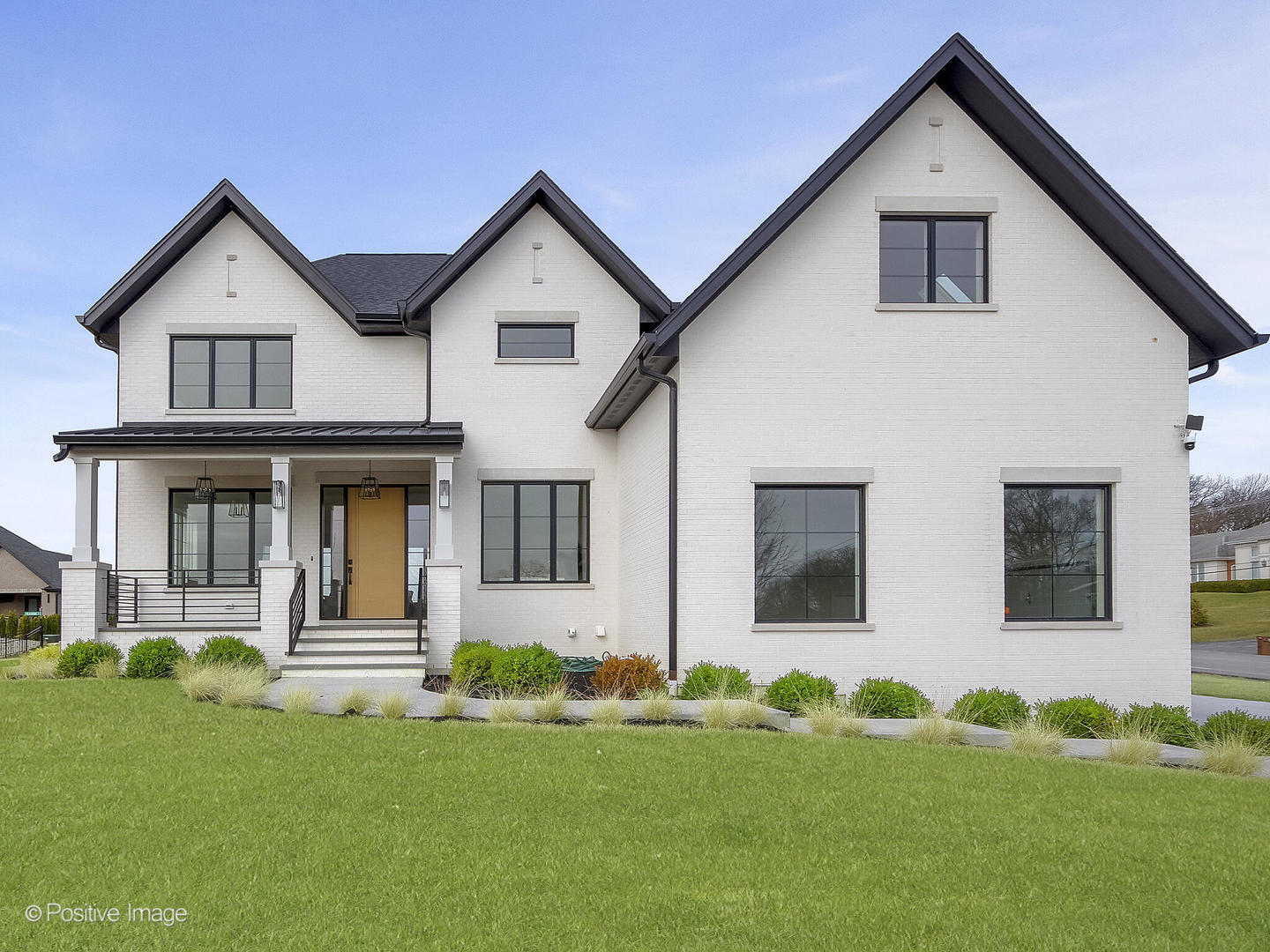 8302 Pleasant View Avenue